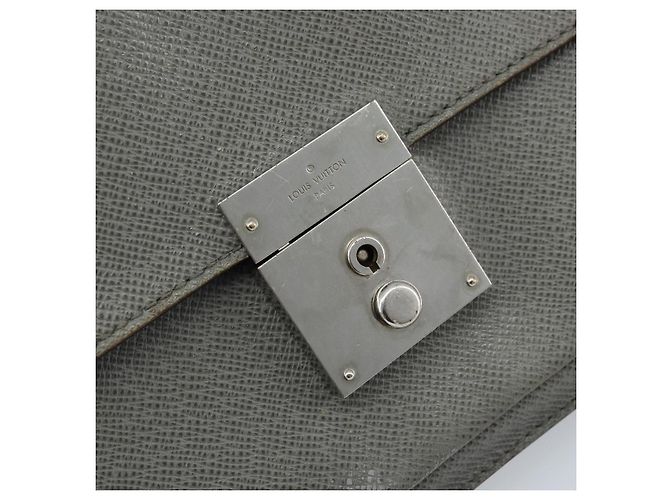 LOUIS VUITTON Clutch Taiga Selenga Ardoise M30782 LV Auth ka010 Grigio - vista 18
