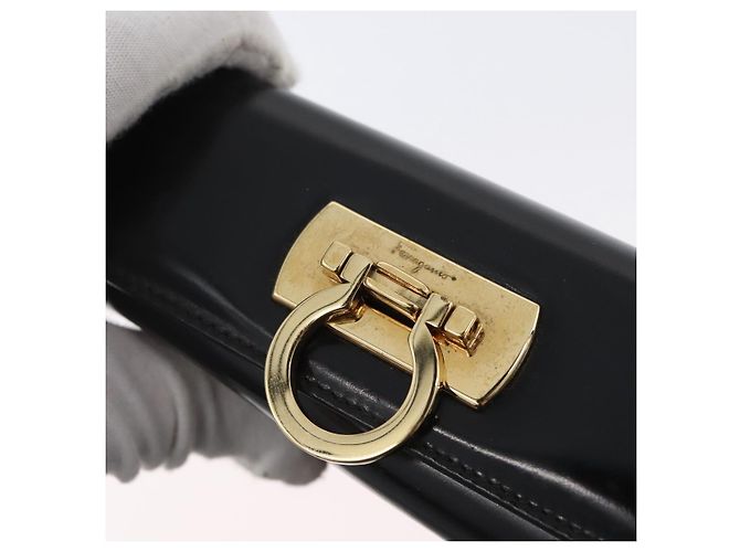 Borsa Tote Gancini in pelle nera e oro Salvatore Ferragamo Auth fm5152 Nero D'oro - vista 10