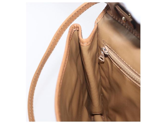 Céline Borsa a Spalla in Tela Macadam CELINE in Pelle PVC Beige Oro Auth 173484 D'oro - vista 20