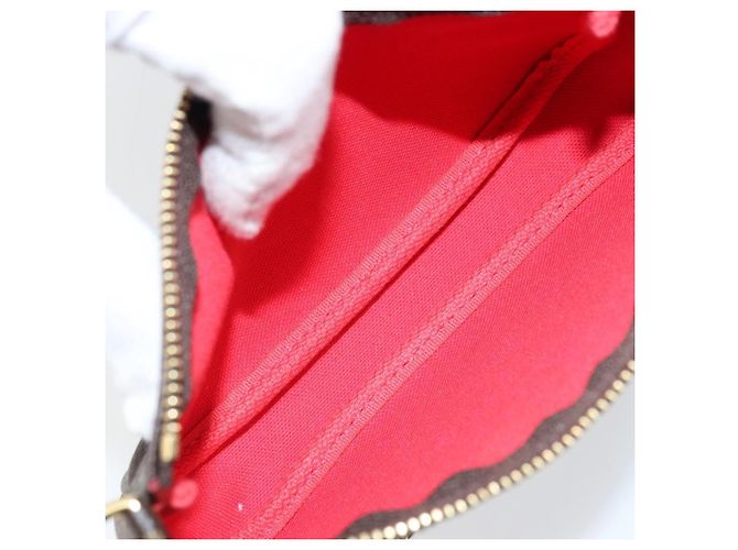 LOUIS VUITTON Monogram Vivienne Mini Pochette Accessori M80863 LV Auth 173263SAM Monogramma - vista 10