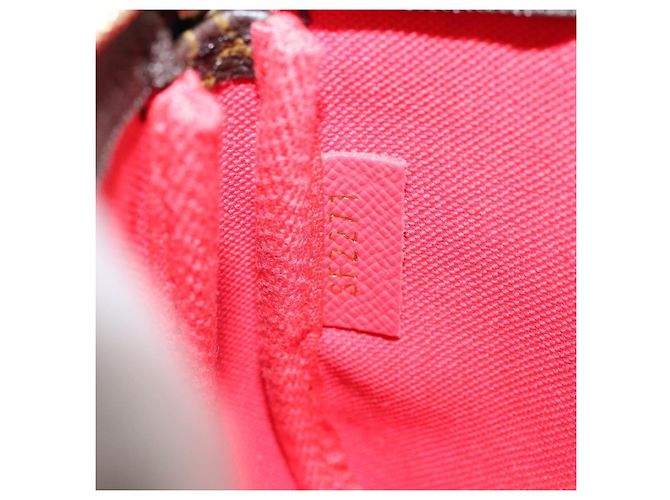 LOUIS VUITTON Monogram Vivienne Mini Pochette Accessori M80863 LV Auth 173263SAM Monogramma - vista 11