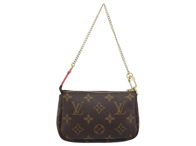 LOUIS VUITTON Monogram Vivienne Mini Pochette Accessori M80863 LV Auth 173263SAM Monogramma - vista 2
