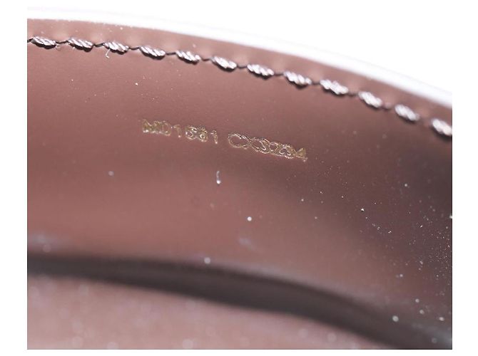 LOUIS VUITTON Monogramm LV Süßes Charm M01561 LV Auth 173269M - Ansicht 12