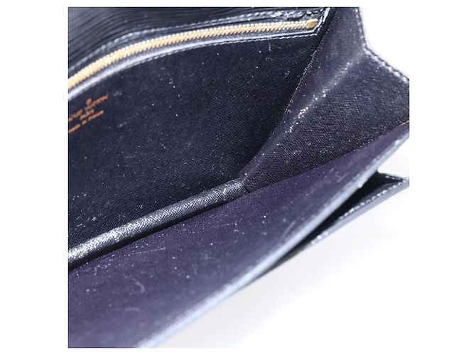 LOUIS VUITTON Epi Serie Dragonne Clutch Bag Nero M52612 LV Auth ep13469 - vista 19
