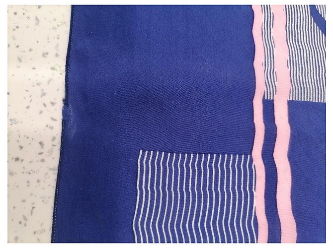 Foulard Christian Dior in seta onda blu 55x55 - vista 2