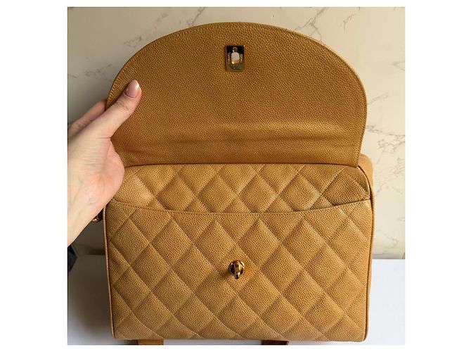 Camera Borsa a tracolla in caviar Chanel Beige - vista 12