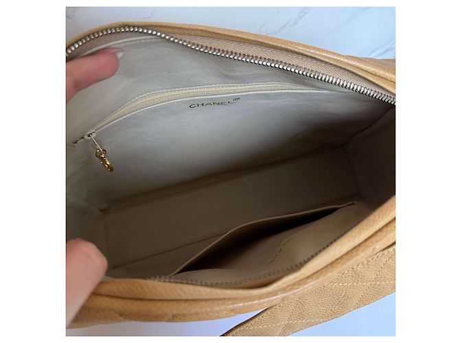 Camera Borsa a tracolla in caviar Chanel Beige - vista 14