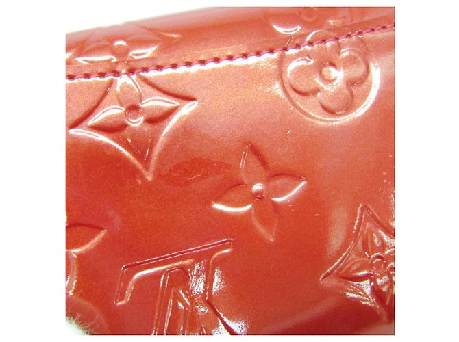 Louis Vuitton Monogram Vernis Enveloppe Plat Key Case Red - view 10