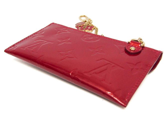 Louis Vuitton Monogram Vernis Enveloppe Plat Key Case Red - view 3
