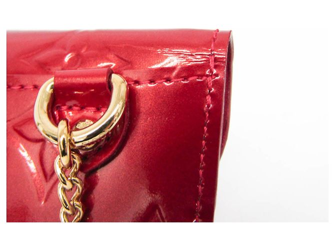 Louis Vuitton Monogram Vernis Enveloppe Plat Key Case Red - view 9