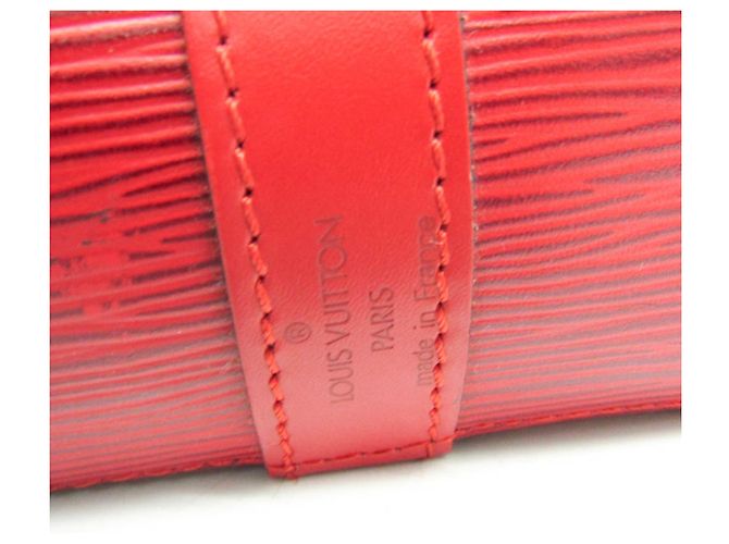 Noe Borsa a Spalla Louis Vuitton Epi Petit Noé M44107 Rosso - vista 18