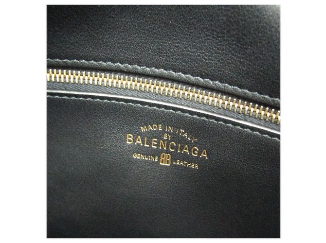 Borsa da bowling Carry Balenciaga 826425 Nero - vista 9