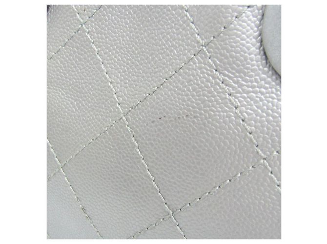 Bolso tote de piel de ternera plateada Chanel On the Road Plata - vista 10
