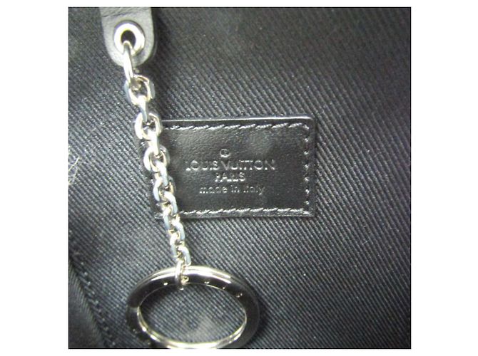 Charm de bolso de cuero Louis Vuitton Negro Plata - vista 10
