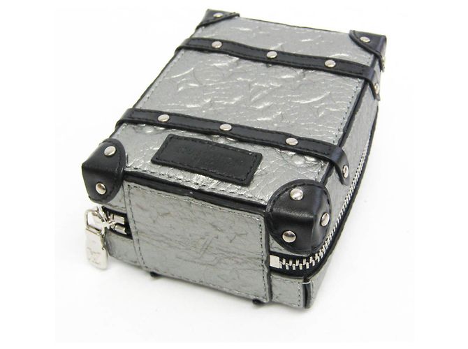 Charm de bolso de cuero Louis Vuitton Negro Plata - vista 5