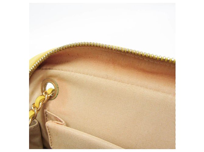 Borsa a Spalla Gialla Chanel Chevron V-stitch Giallo - vista 16