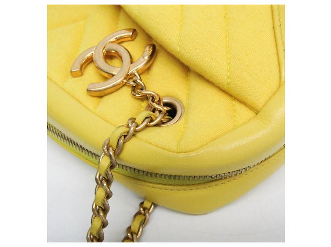 Borsa a Spalla Gialla Chanel Chevron V-stitch Giallo - vista 9