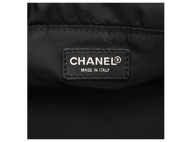 Vanity Borsa da viaggio in nylon nera della nuova linea Chanel Nero - vista 5
