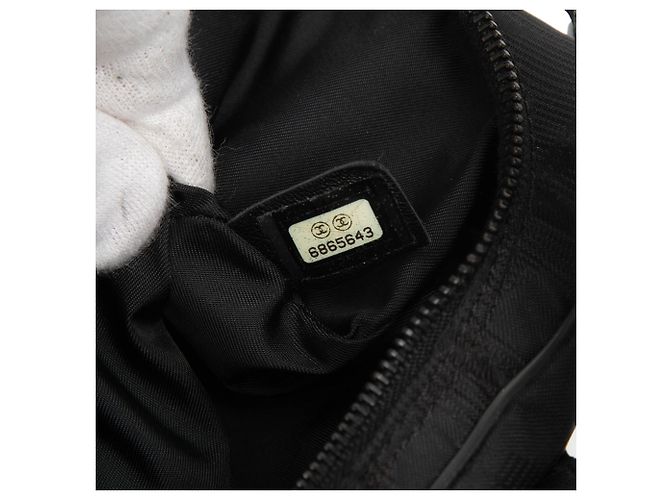 Vanity Borsa da viaggio in nylon nera della nuova linea Chanel Nero - vista 6