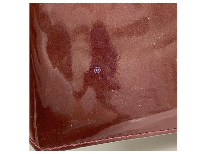 Borsa Tote Vernis Wilshire MM di Louis Vuitton Rosso - vista 9
