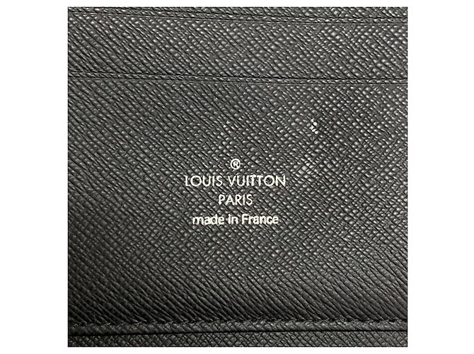Louis Vuitton Taiga Organizer Long Wallet Grey - view 4