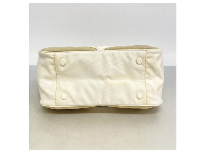 Timeless Borsa tote Chanel in tela marshmallow Bianco - vista 3