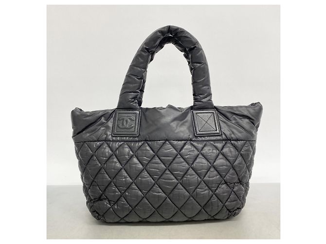Borsa tote Chanel Coco Cocoon in nylon nero - vista 10