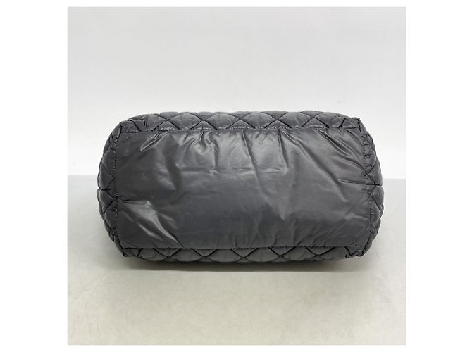 Borsa tote Chanel Coco Cocoon in nylon nero - vista 3