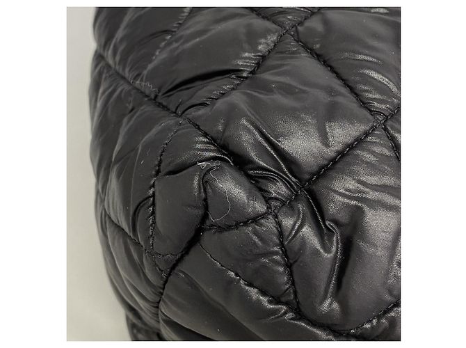 Borsa tote Chanel Coco Cocoon in nylon nero - vista 6