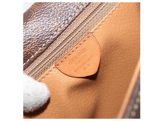 Céline Celine Vintage Macadam Circle Logo Canvas and Leather Marrone - vista 6