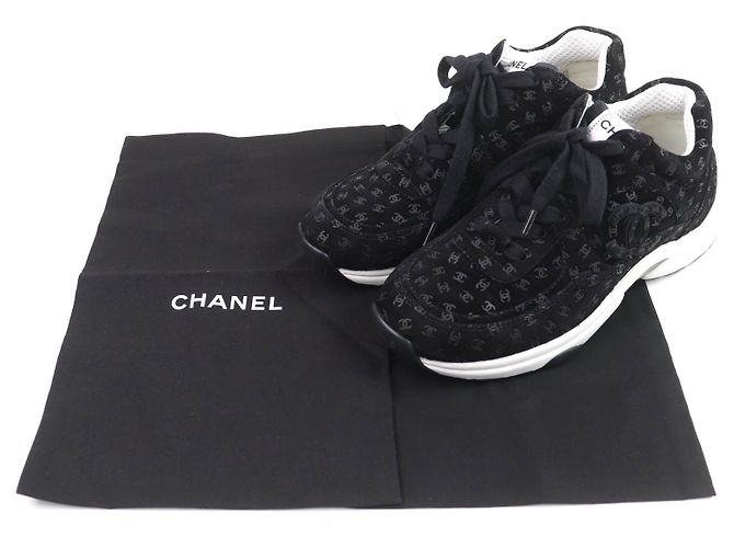 Timeless Chanel Wildleder-Sneaker Schwarz - Ansicht 2