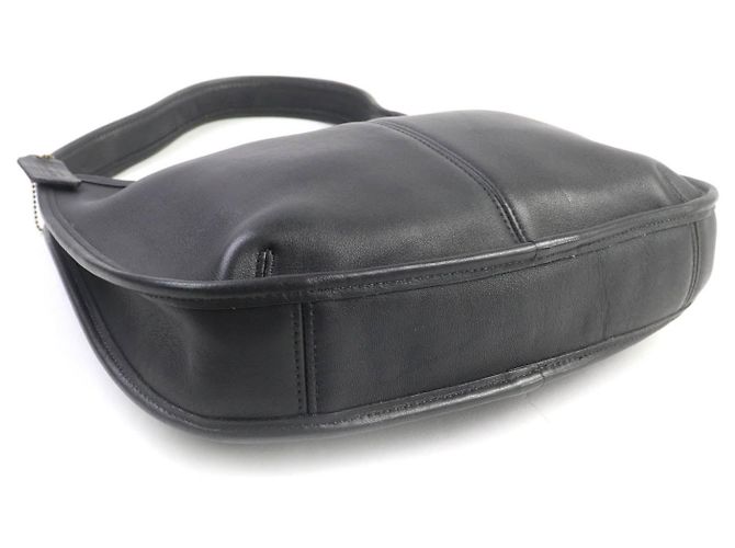Borsa a Spalla in Pelle Ergo Glove di COACH Nero - vista 3