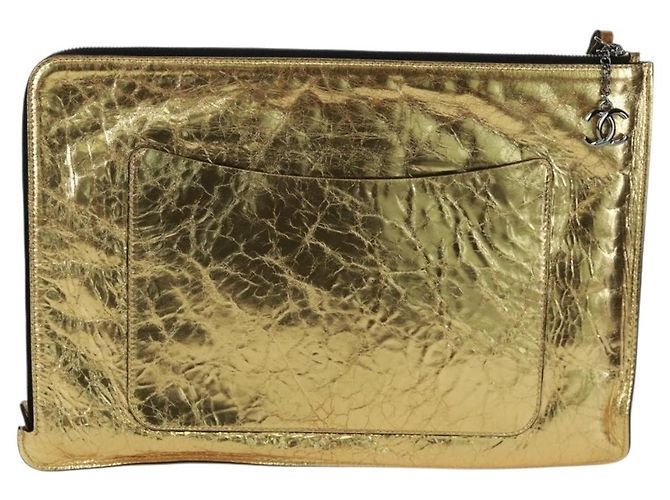 Chanel Feminine Crinkled Leather Medium D'oro - vista 2
