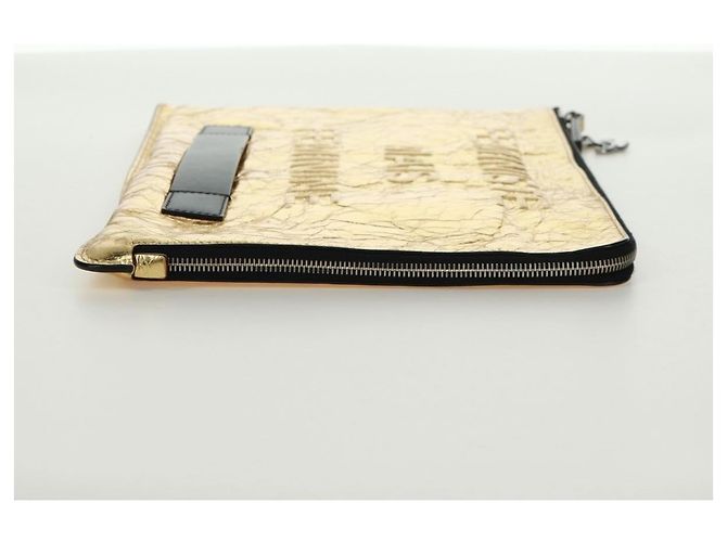 Chanel Feminine Crinkled Leather Medium D'oro - vista 4
