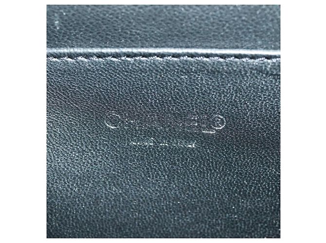 Chanel Apenas uma Gota de No.5 Clutch Comic Coco em Couro Sintético Multicor - vista 6