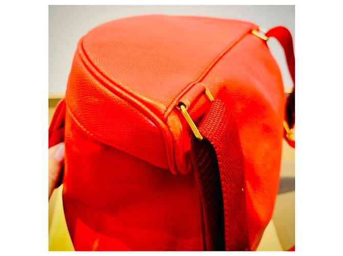 Roter MCM Rucksack mit Löwen-Applikation - Ansicht 10