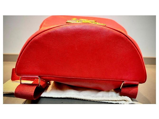 Roter MCM Rucksack mit Löwen-Applikation - Ansicht 11