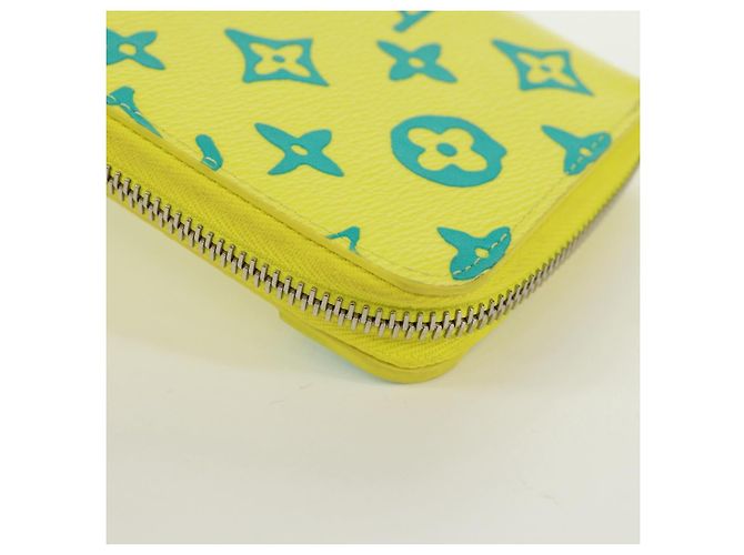 Cartera Vertical Zippy Playground LOUIS VUITTON Amarilla M82005 Auth 171843M Amarillo - vista 15