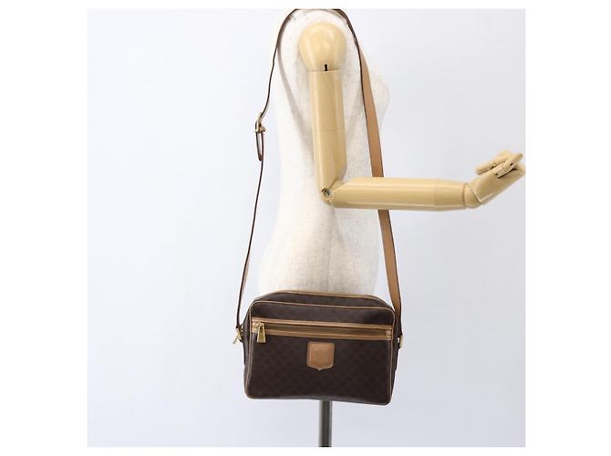Céline Borsa a Spalla in Tela Macadam CELINE in Pelle PVC Marrone Oro Auth ep13312 D'oro - vista 24