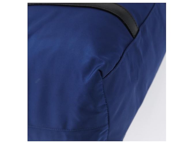 Prada Tote Bag aus Nylon Blau Silber Authentisch 170684 - Ansicht 16