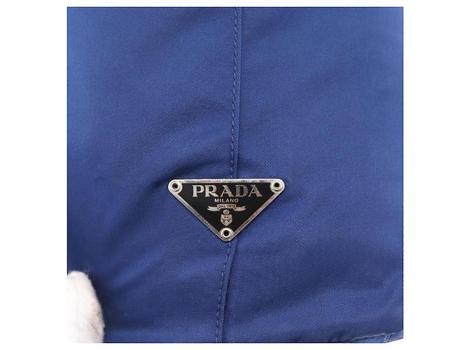 Prada Tote Bag aus Nylon Blau Silber Authentisch 170684 - Ansicht 18