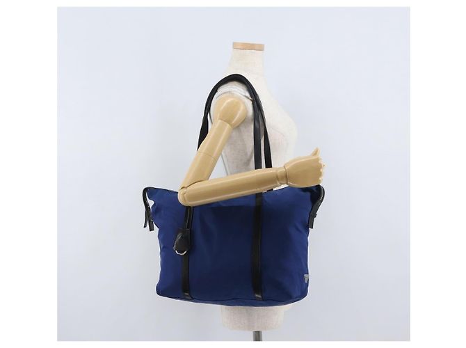Prada Tote Bag aus Nylon Blau Silber Authentisch 170684 - Ansicht 24