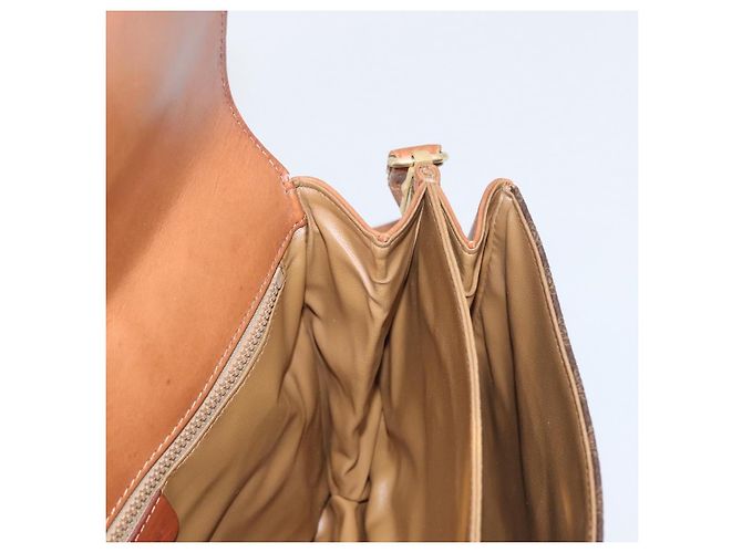 Céline Borsa a Spalla in Tela Macadam CELINE in Pelle PVC Marrone Oro Auth LNZ270 D'oro - vista 19