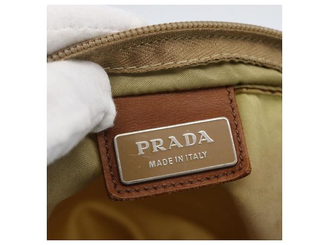 Borsa a Spalla Prada Nylon Beige Auth 171312 - vista 19