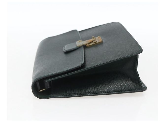 LOUIS VUITTON Pochette Kourad in Taiga Borsa Clutch Épicea M30194 LV Auth th6596 - vista 3