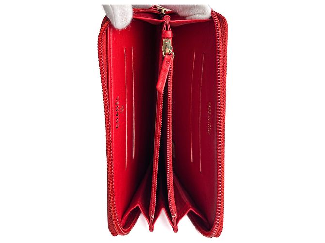 Chanel Boy Lambskin Leather Matelassè Zip Wallet Raspberry Red - view 9