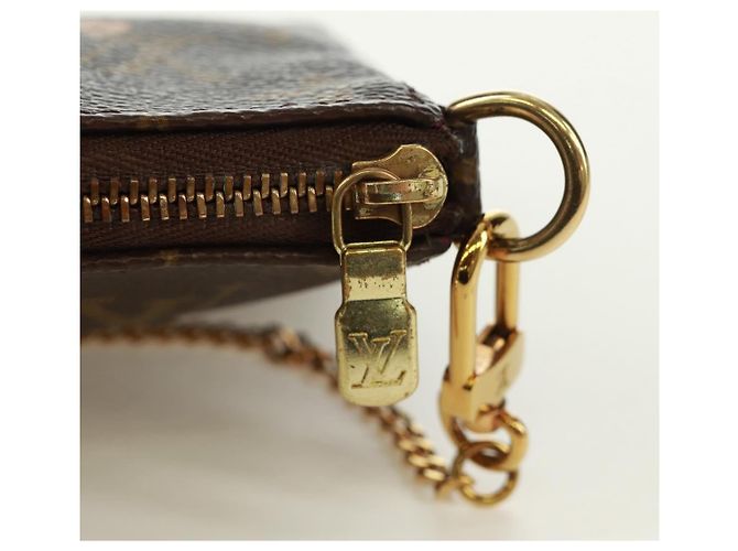 LOUIS VUITTON Mini Pochette Accessori Ski Bear Monogram M67769 171332M Monogramma - vista 10