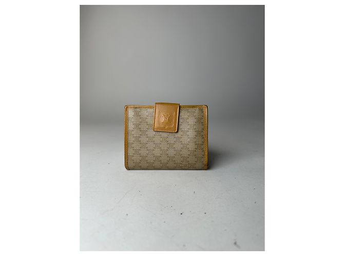 Céline Vintage Celine Paris Triomphe Leather Wallet Beige Brown - view 5