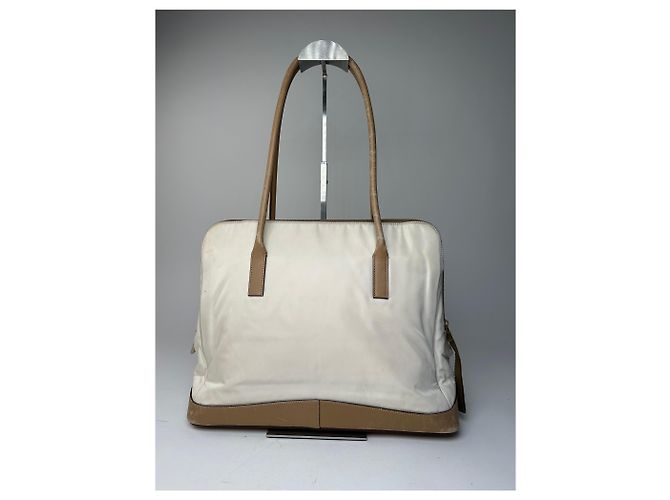 Sac à main vintage Prada en polyester / cuir blanc et marron - vue 2