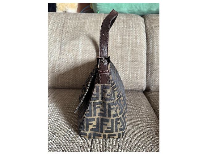Borsa a spalla Fendi Zucca Mama Baguette Marrone - vista 3